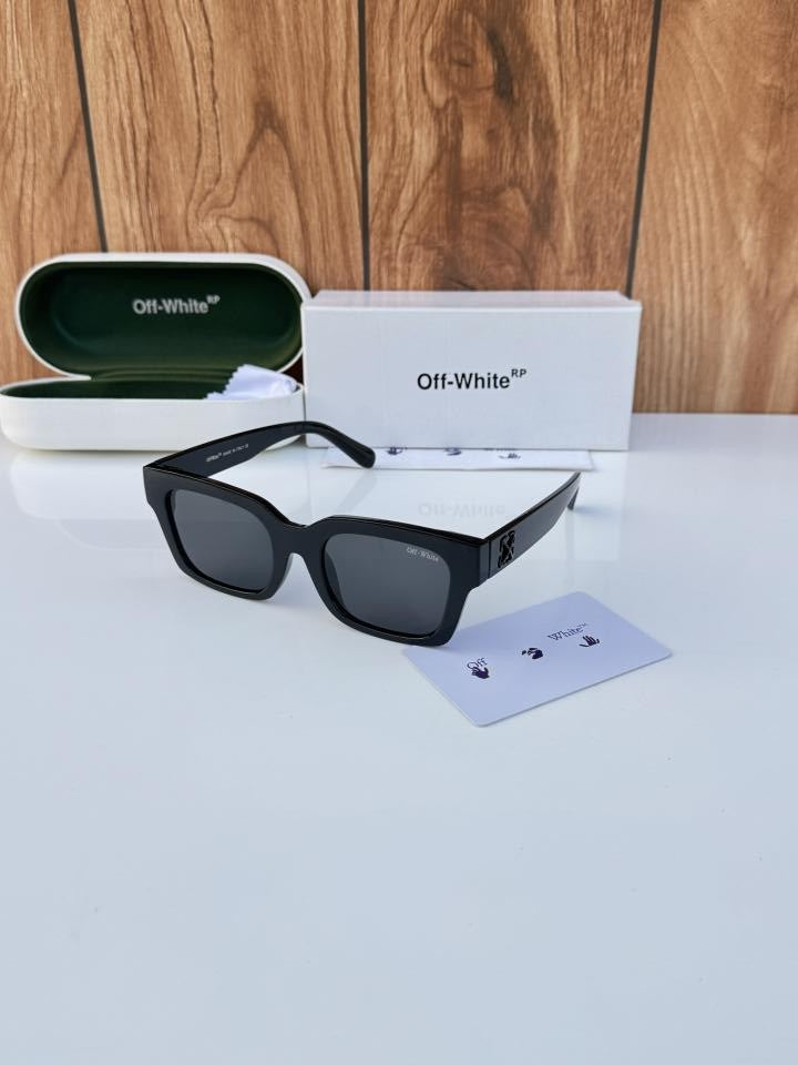 Off_Whi_te 126 Black