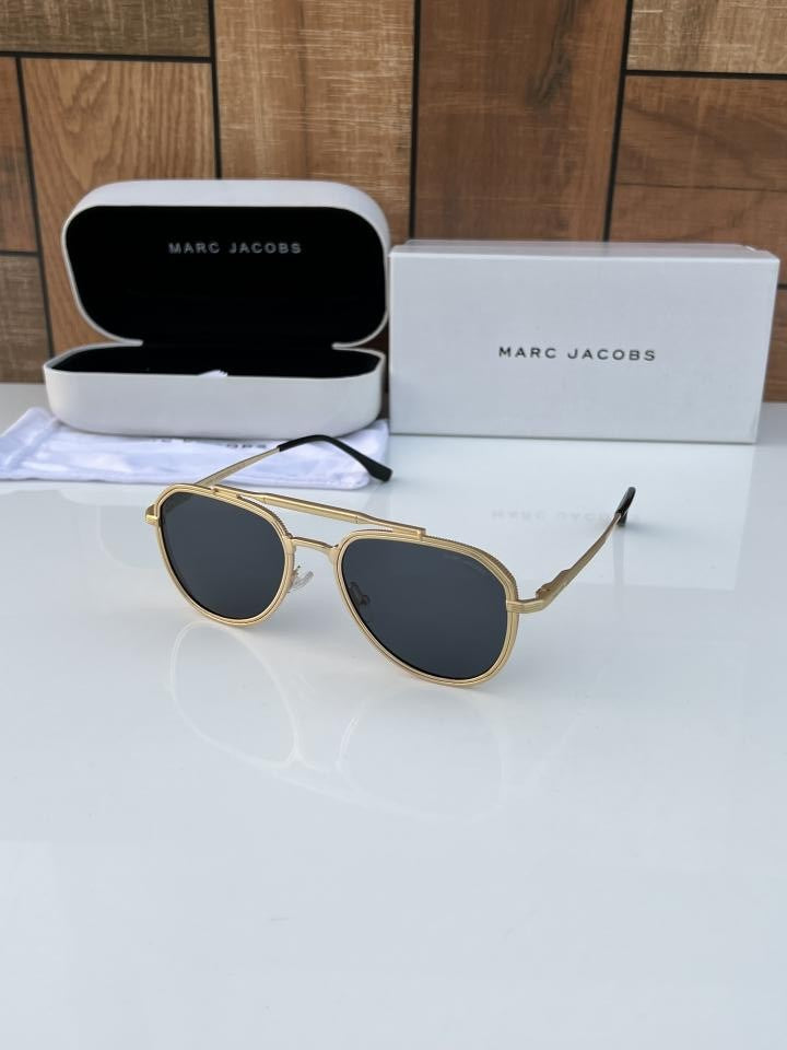 Mar_c Jac_obs 542 Gold Black