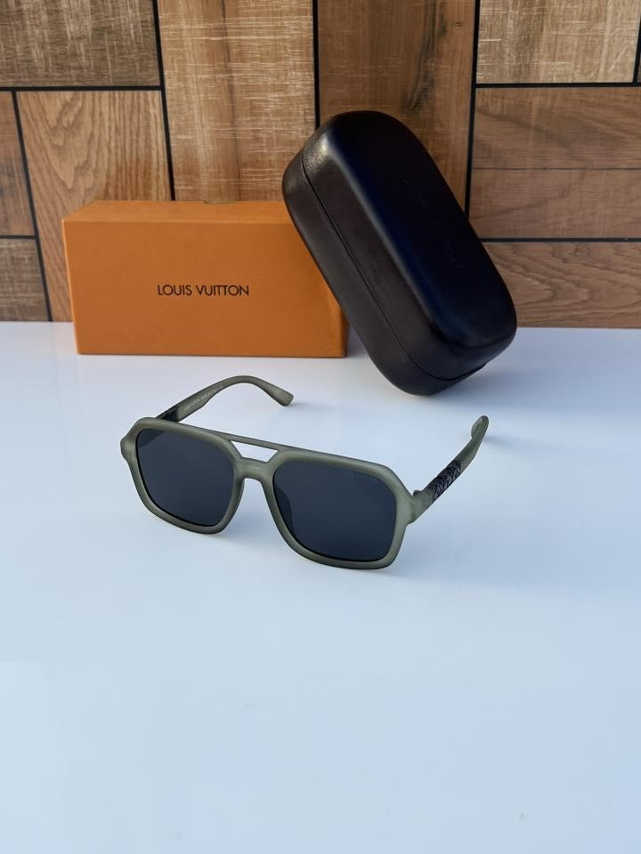 Lou_is Vui_tton 2687 Green