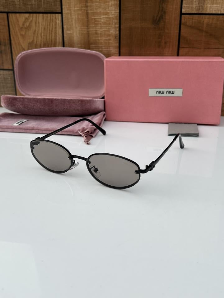 Miu_Miu 4128 Black Candy