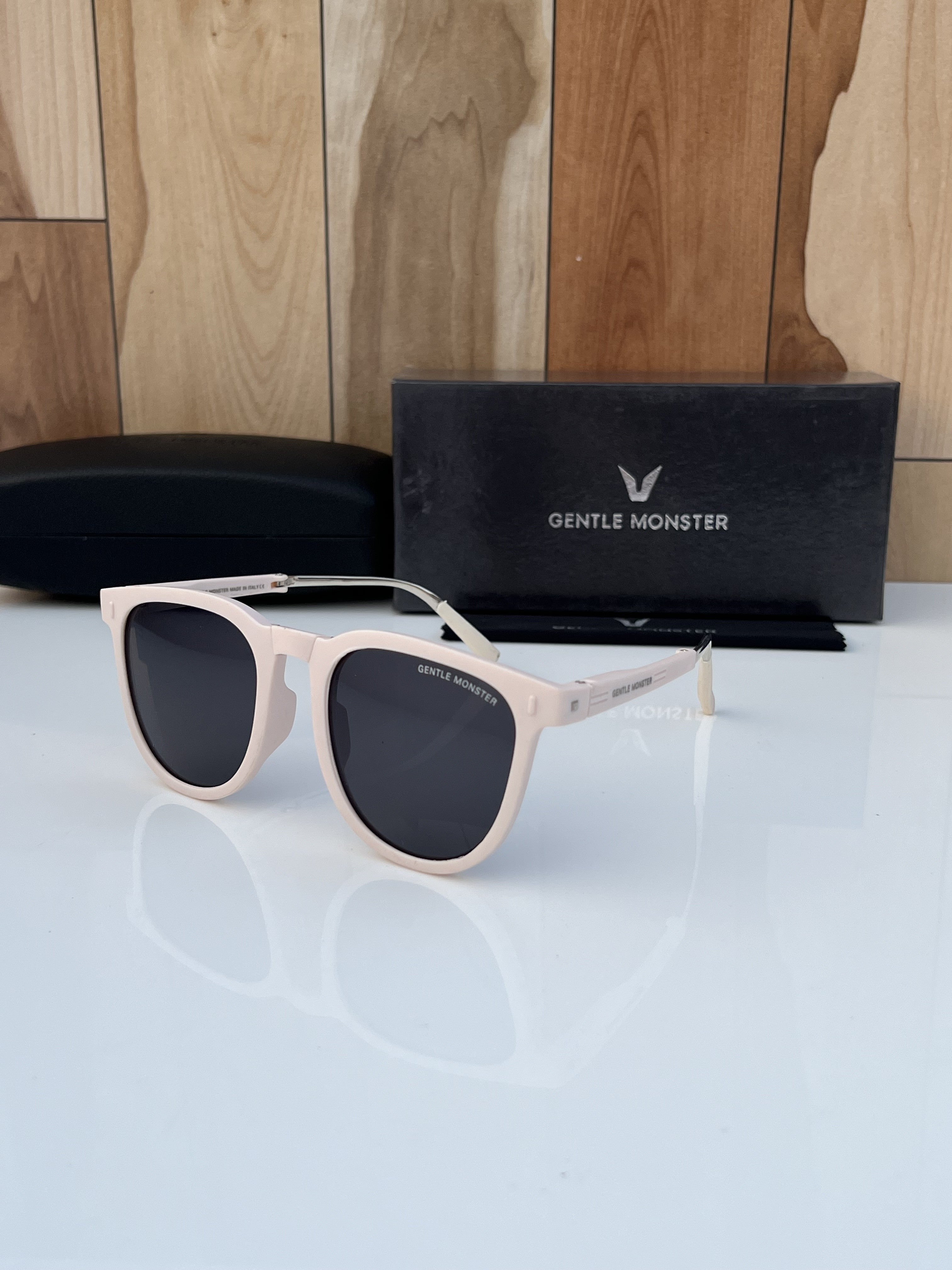 Gentle_Monster Folding Pink