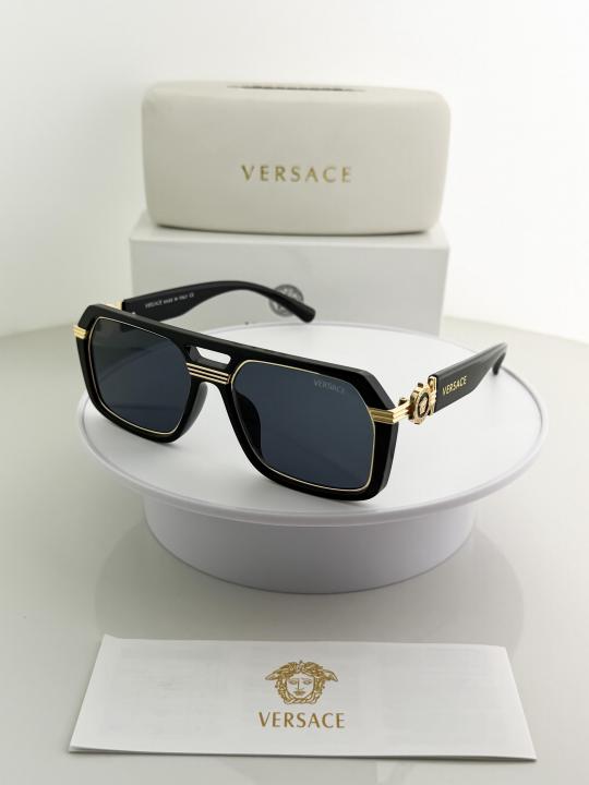 Ver_Sace Gold Black 4399