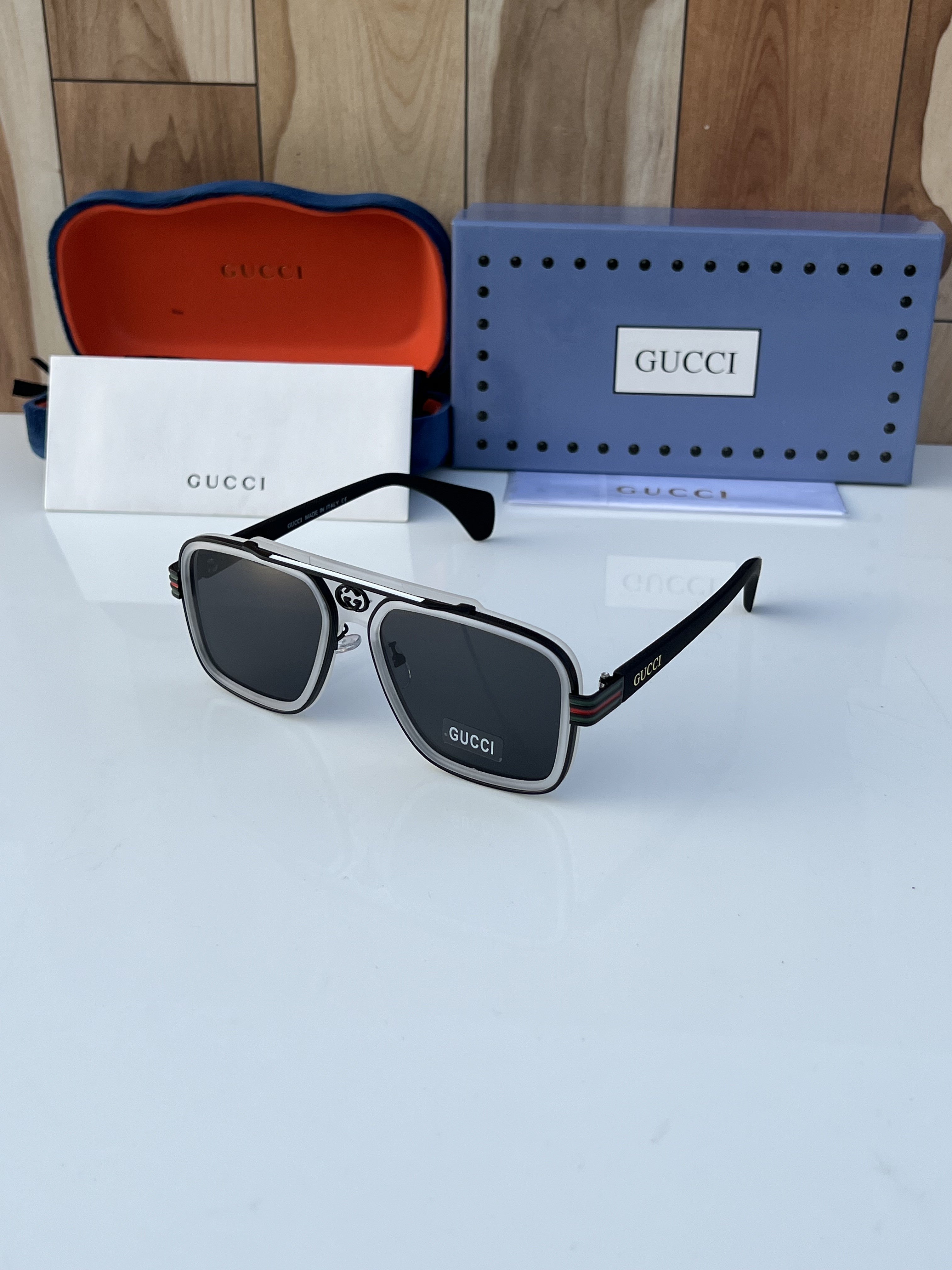 Guc_ci 1295 White Black