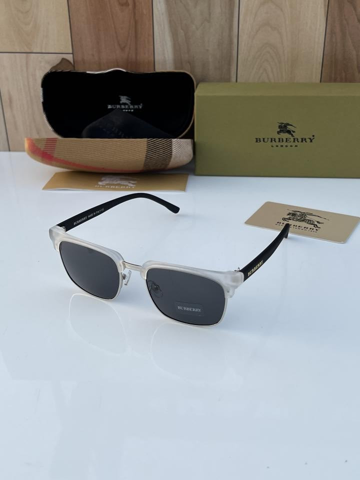 Bur_berry 2821 White Black