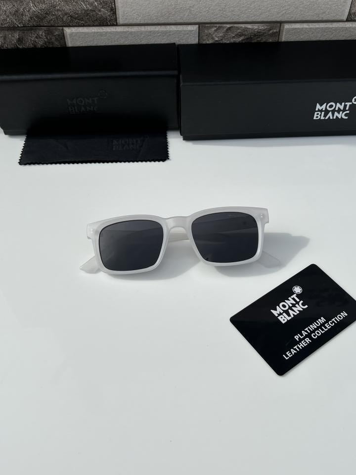 Mon_t Bla_nc Y10 White Black