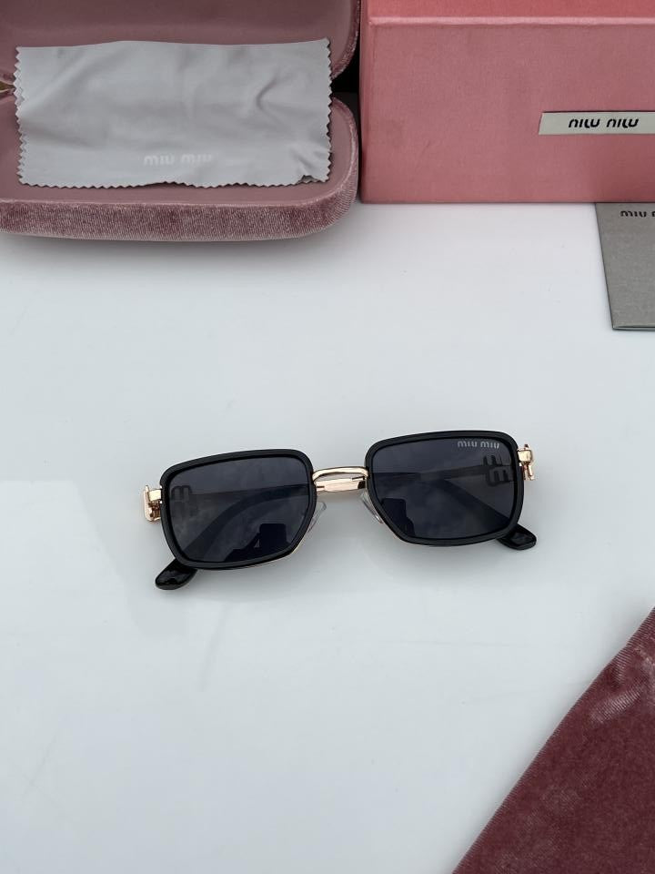 Miu_Miu 559 Gold Black