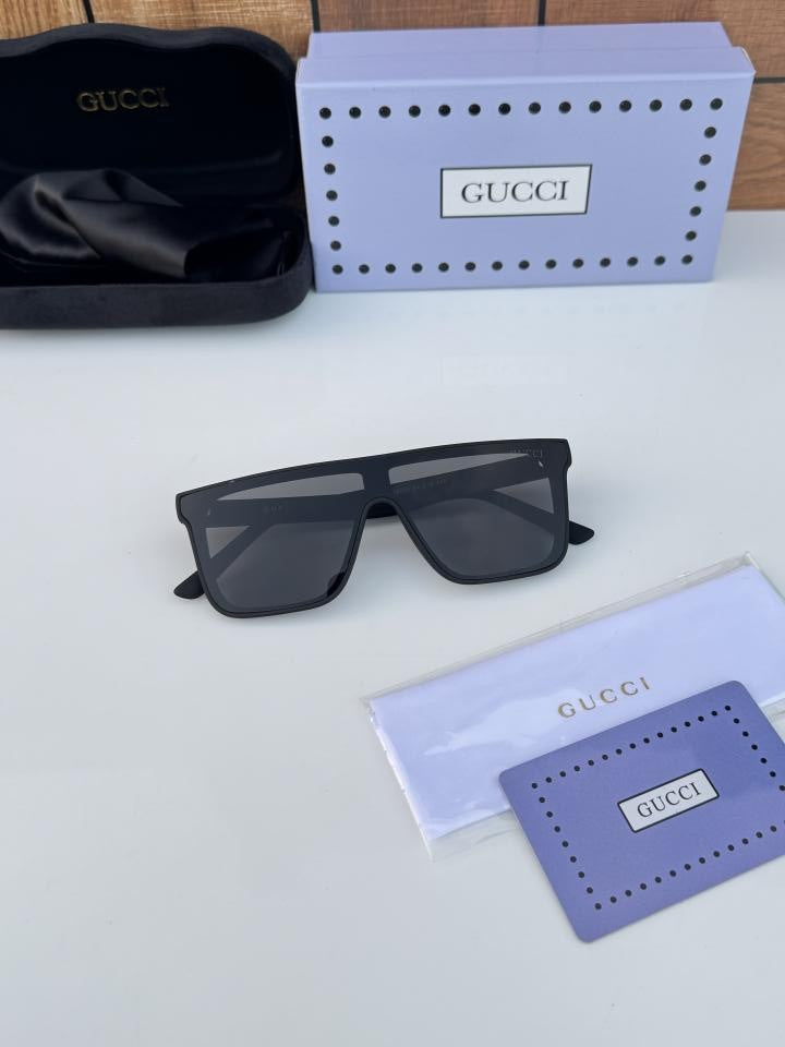 Guc_ci 2639 Black White