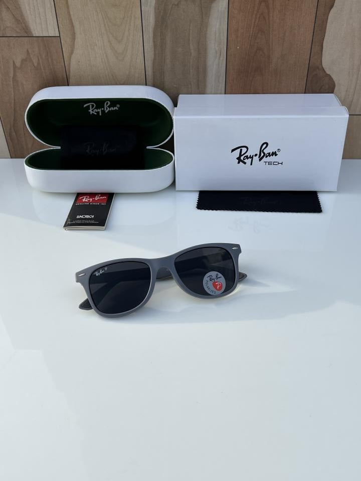 Ray_ban 4195 Grey Black