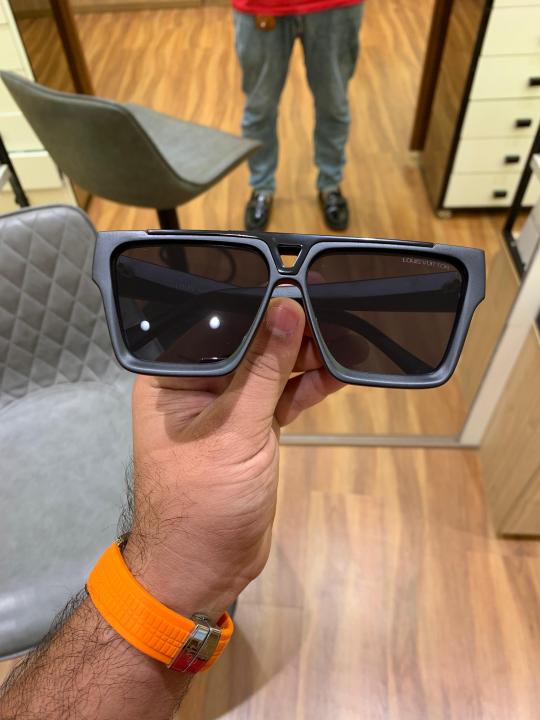 Lou_is Vui_tton 1502 Full Black