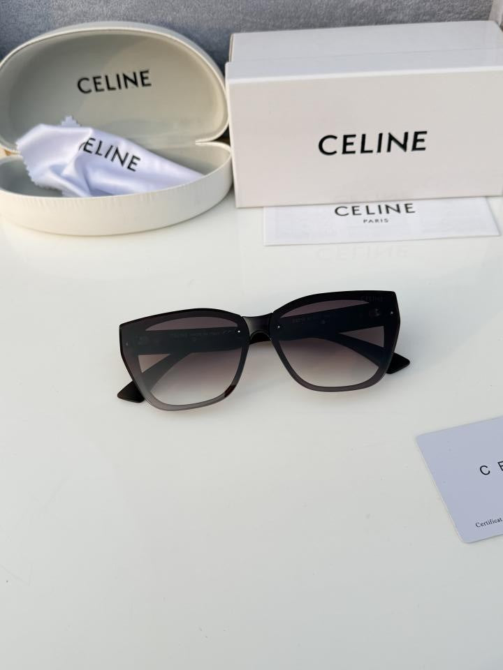 Cel_ine 2918 Brown