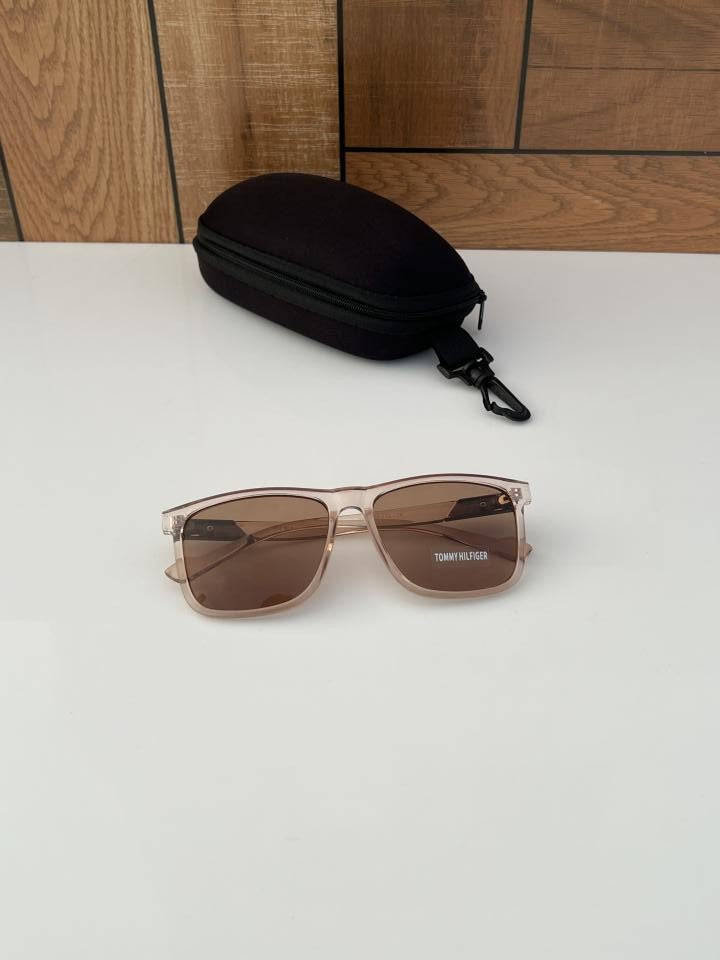 Tom_my Hil_figer 2312 Peach