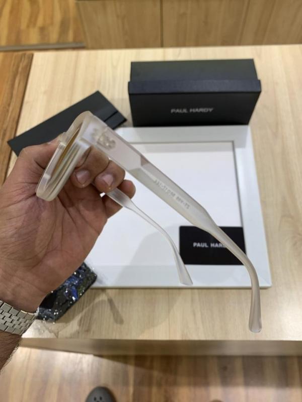 Pau_l Har_dy Y05 White Black