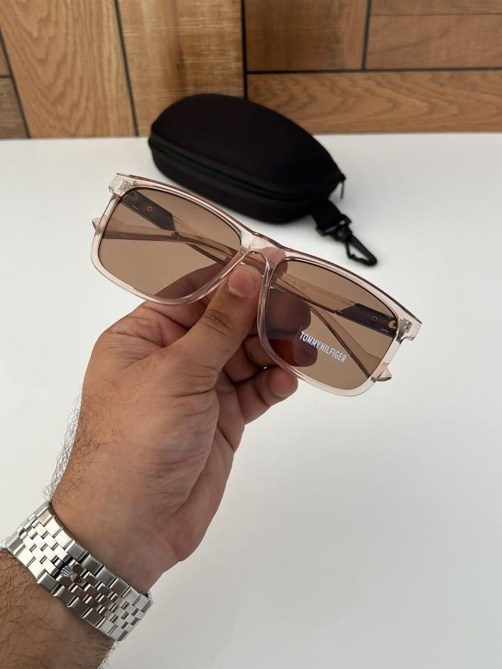 Tom_my Hil_figer 2312 Peach