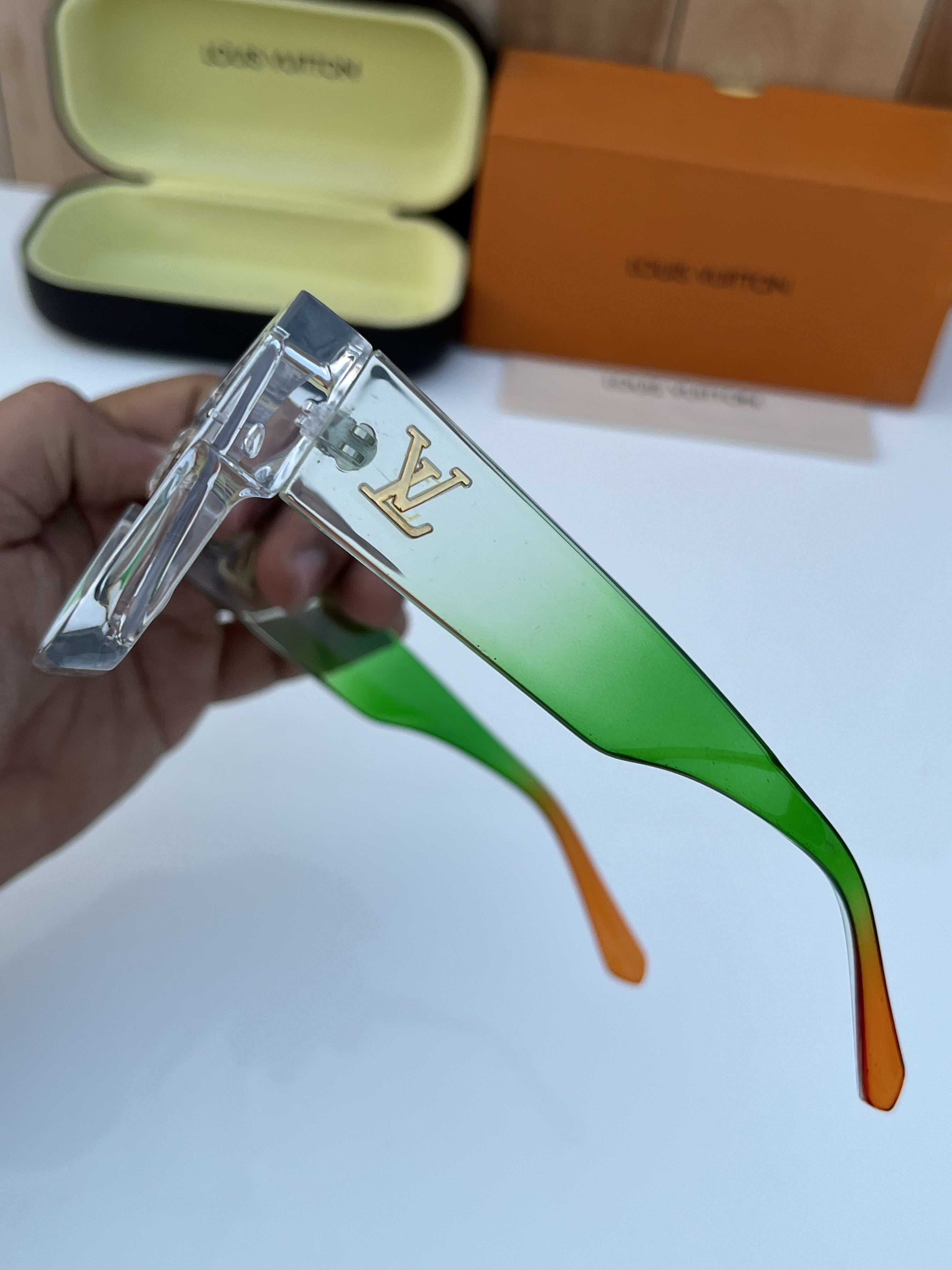 Lou_is vui_tton 8630 Plano