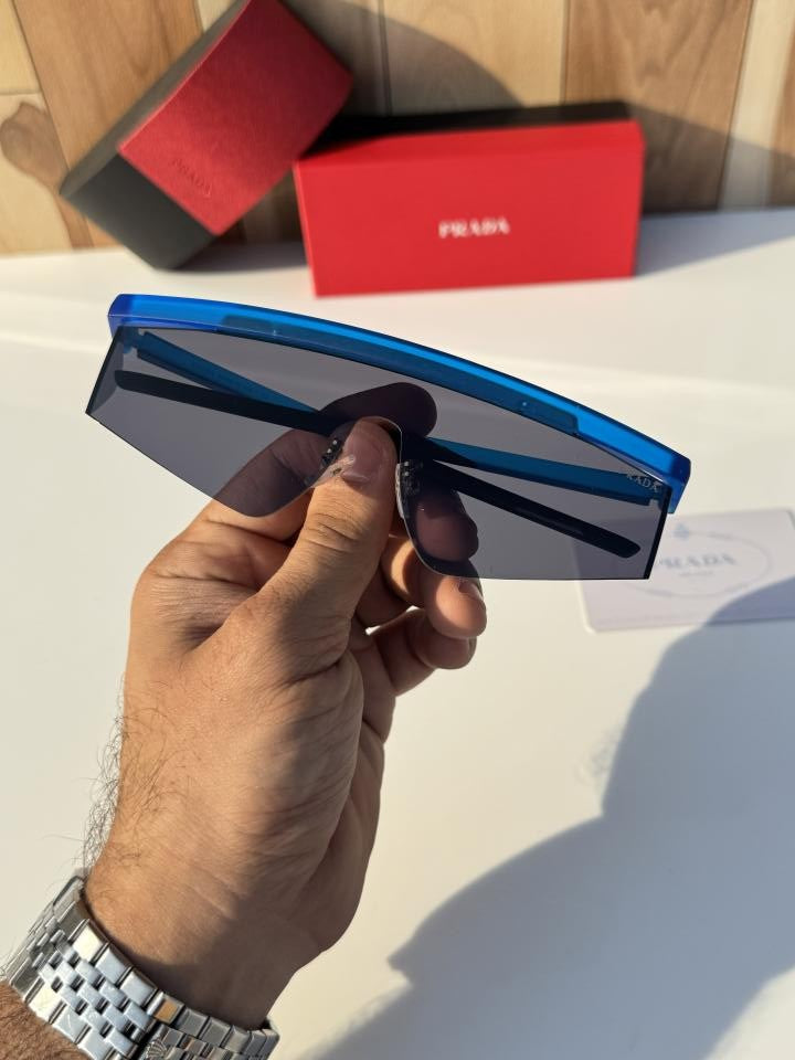 Pra_da 217 Blue Black
