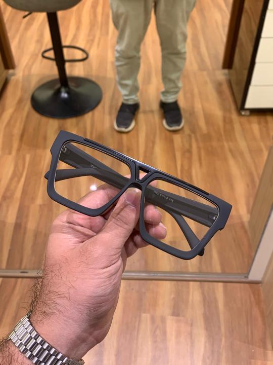 Lou_is Vui_tton 1502 Black Plano