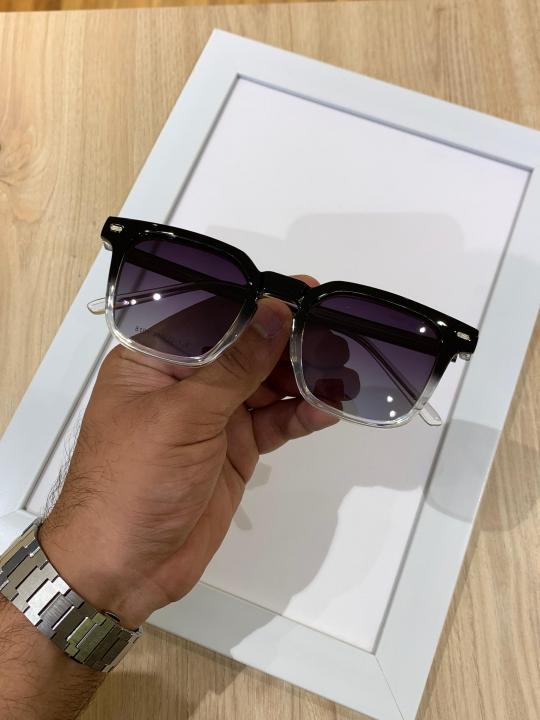 Mar_c Jac_obs Attachment Black White