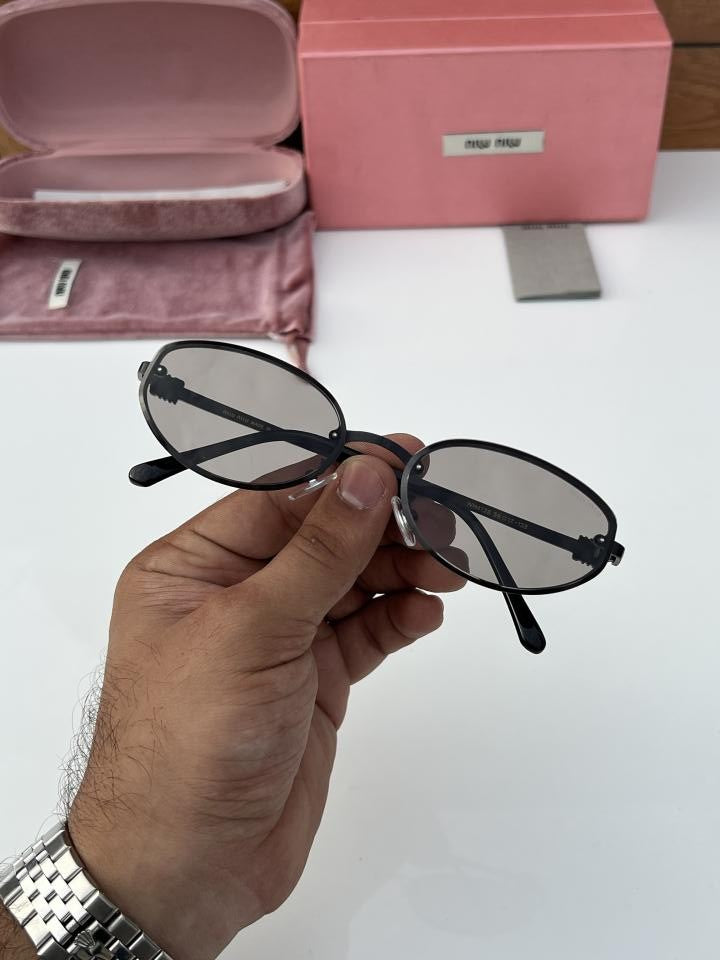 Miu_Miu 4128 Black Candy