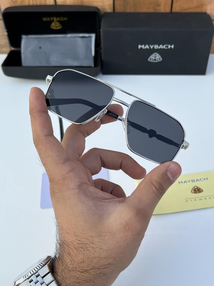 May_bach 1441 Silver Black