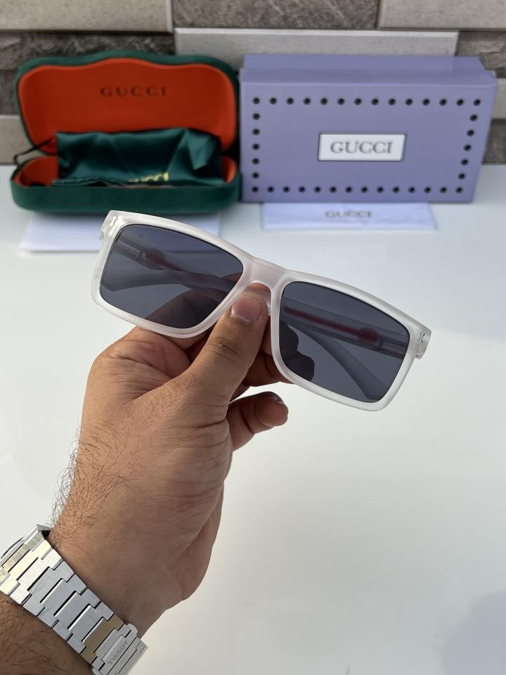 Guc_ci 8949 White Black