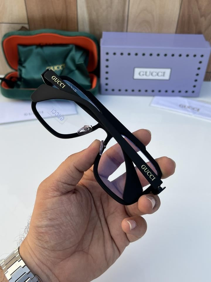 Guc_ci 1295 Black Plano