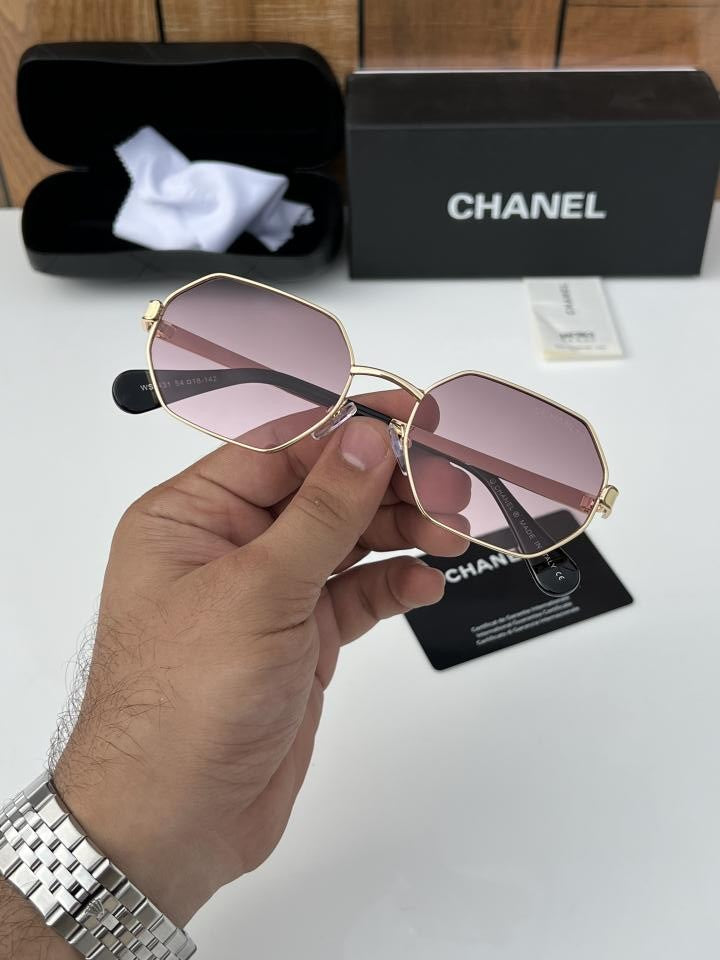 Cha_nel 1431 Gold Pink