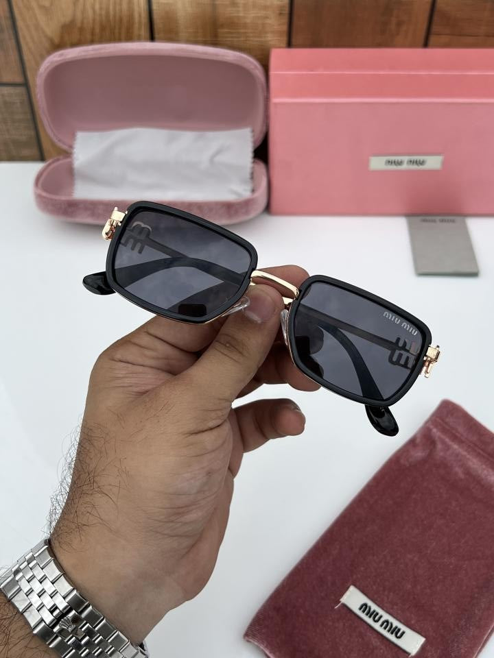 Miu_Miu 559 Gold Black