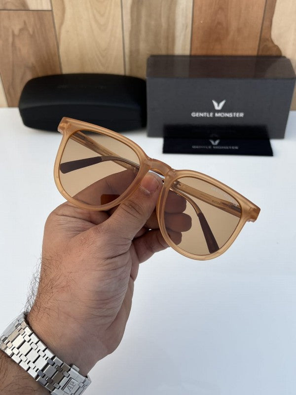 Gen_tle Mon_ster Folding Peach Brown