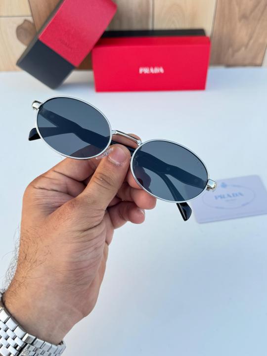 Pra_da 8007 Silver Black