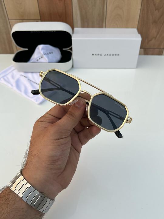 Mar_c Jac_obs 518 Gold Black