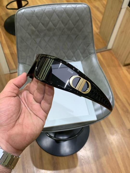 Dio_R 8832 Black