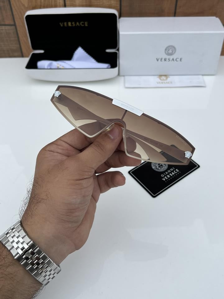 Ver_sace 8051 White Brown