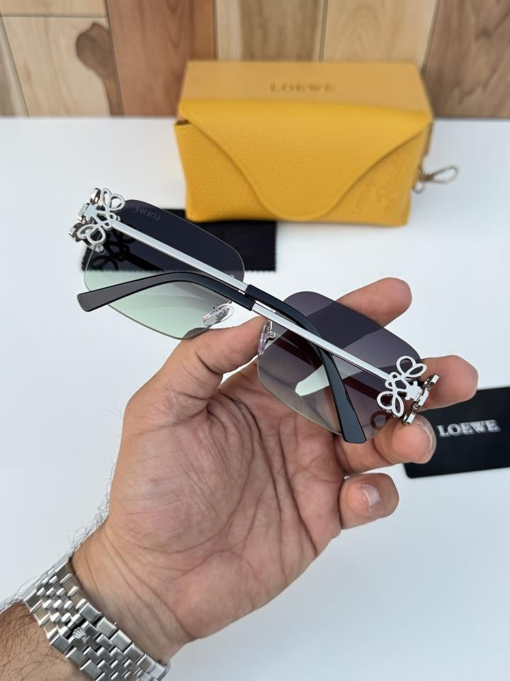 Loe_we 2583 Silver Green