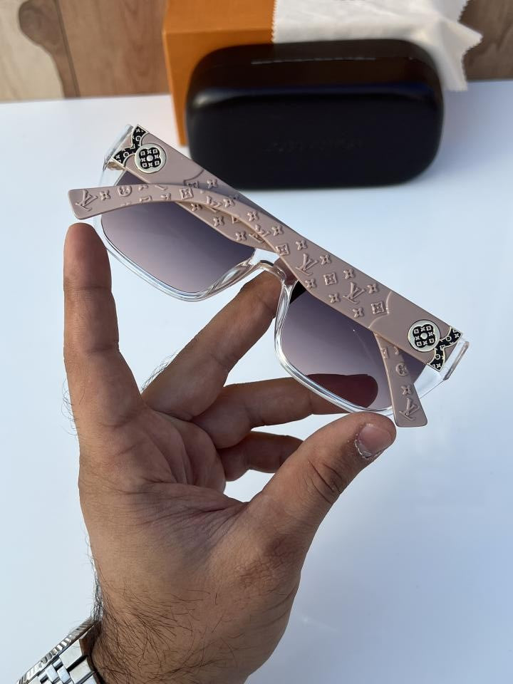 Lou_is Vui_tton 2894 White Brown