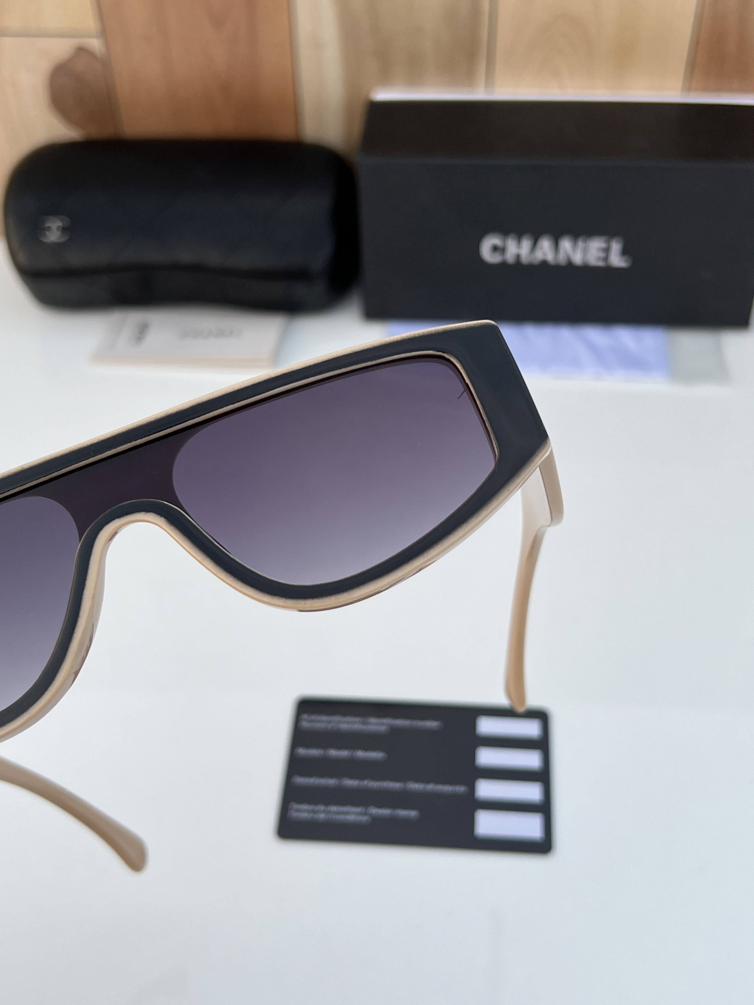 Cha_nel 1001 Peach Black