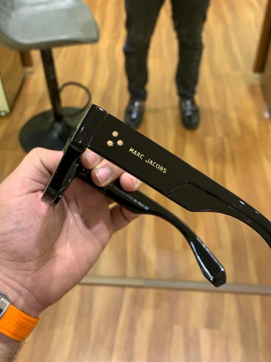 Mar_c Jac_obs 11 Black