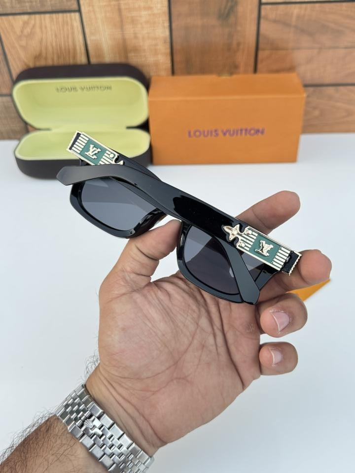 Lou_is Vui_tton 1126 Black Gold