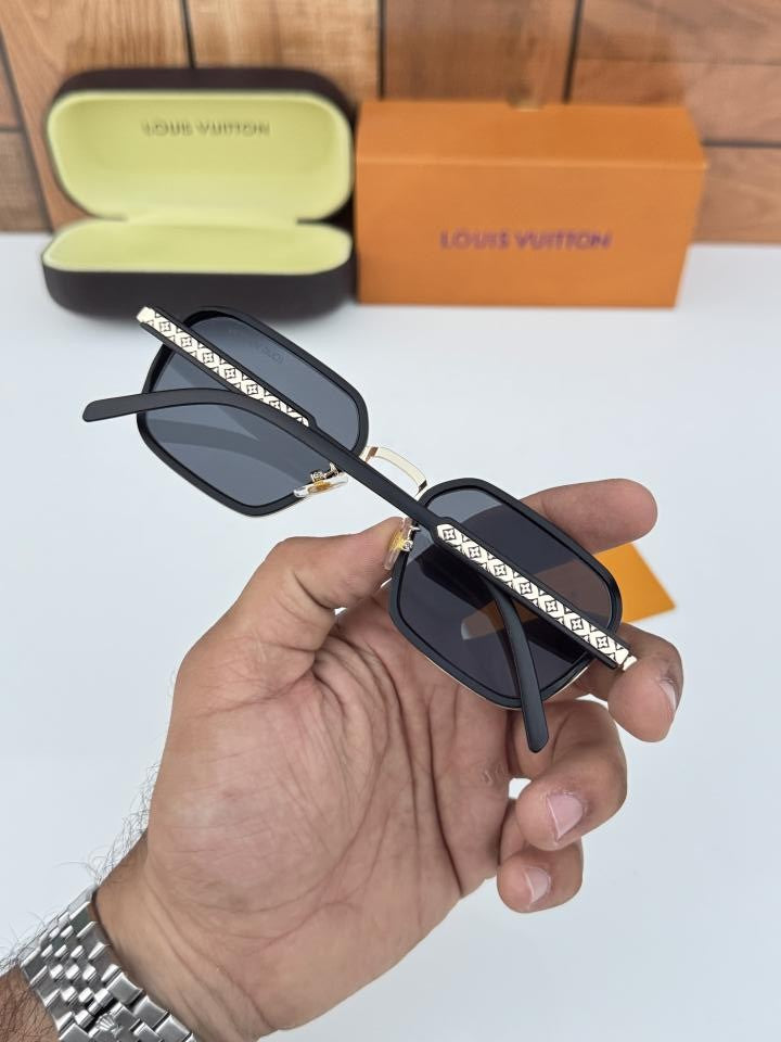 Lou_is Vui_tton 5013 Gold Black