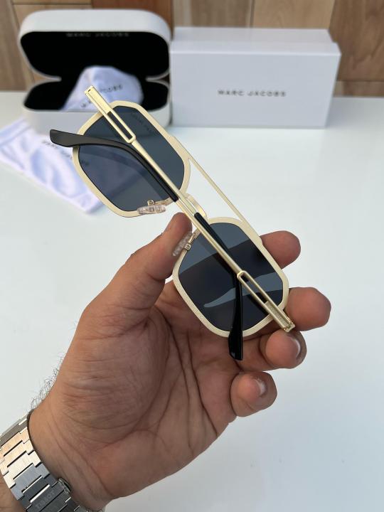 Mar_c Jac_obs 518 Gold Black