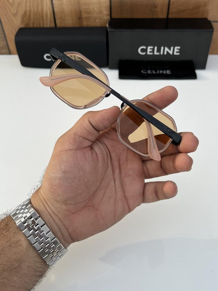 Cel_ine 556 Peach Brown