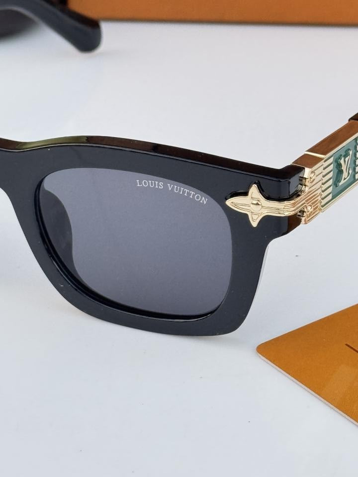 Lou_is Vui_tton 1126 Black Gold