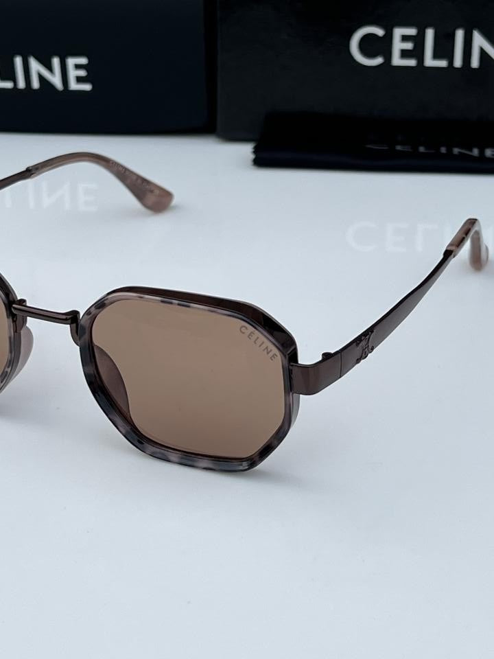 Cel_ine 556 Tiger Brown Candy