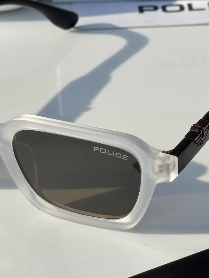 Pol_ice 827 White Green