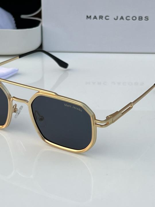 Mar_c Jac_obs 518 Gold Black