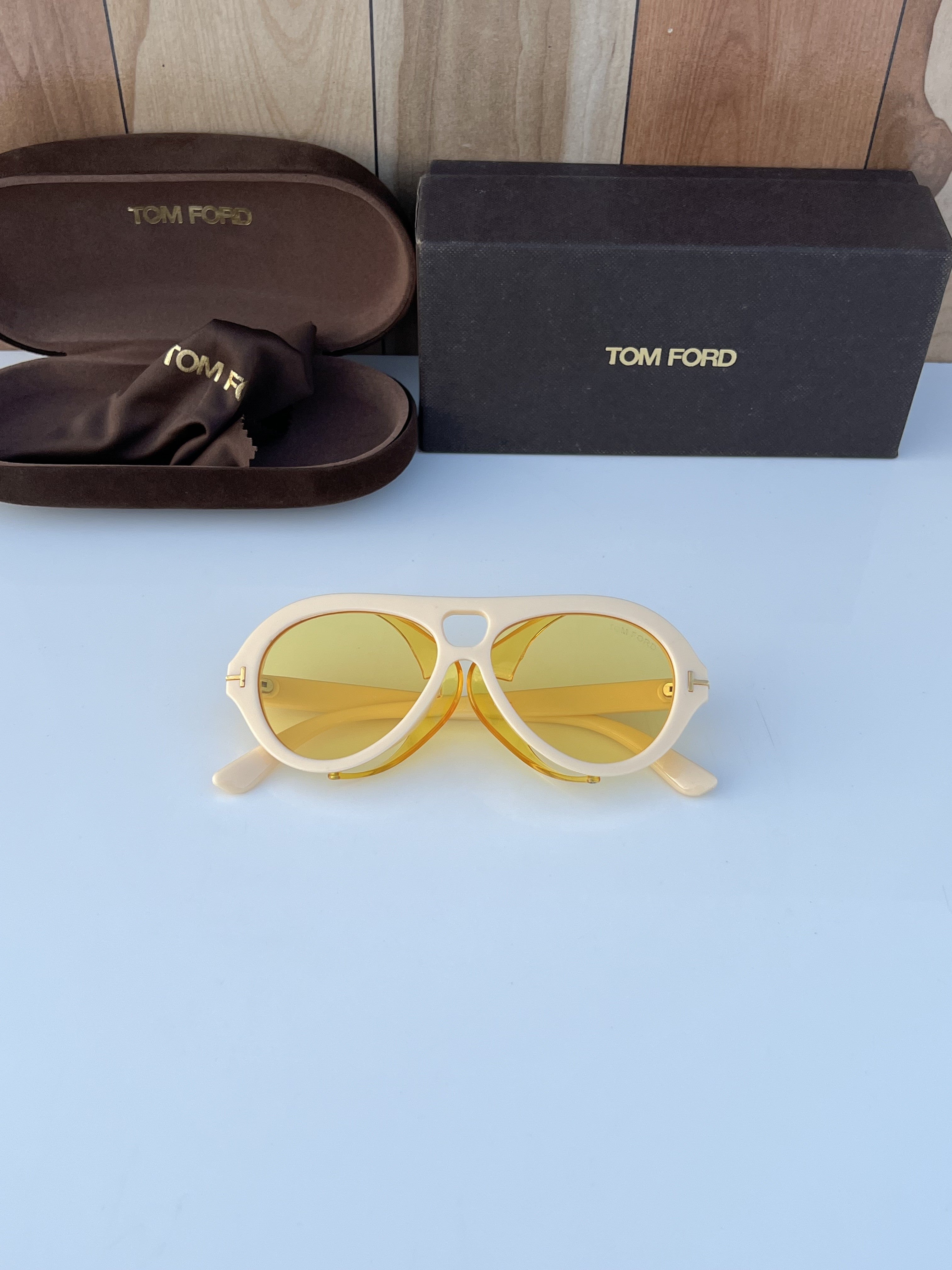 Tom_ford 77137 Cream Yellow