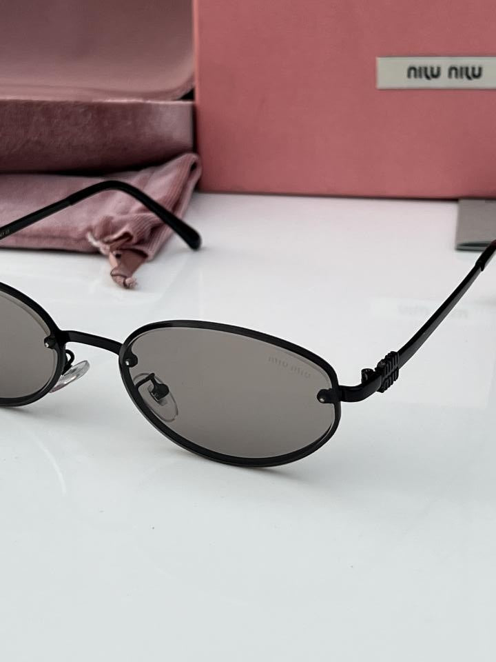 Miu_Miu 4128 Black Candy