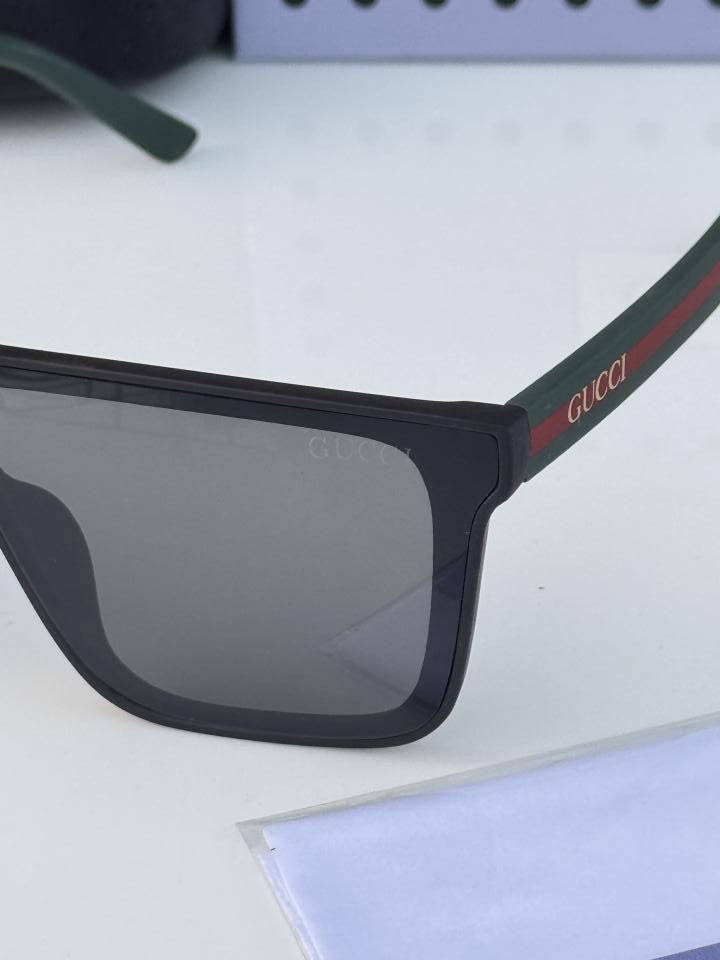 Guc_ci 2639 Black Green