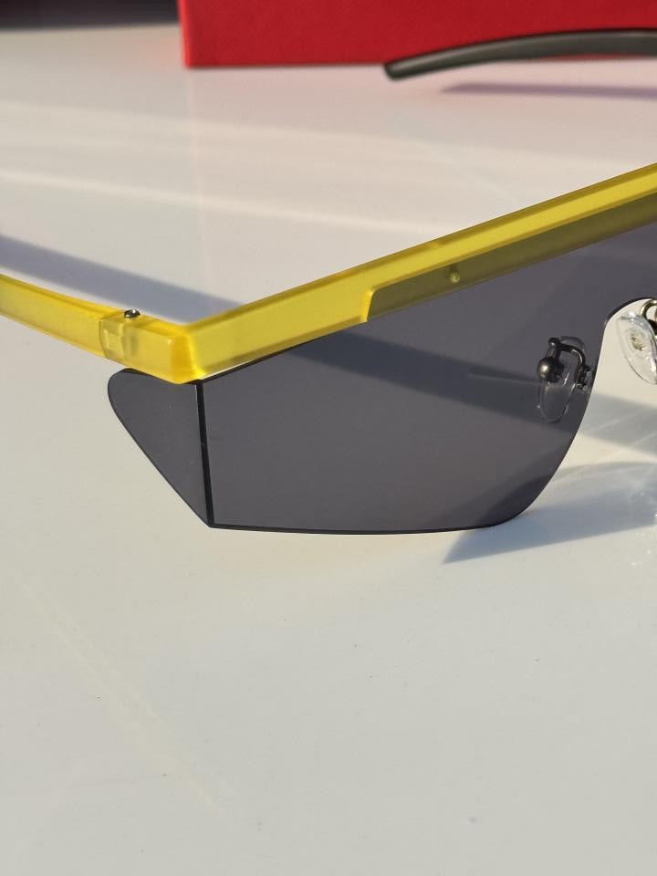 Pra_da 217 Yellow Black