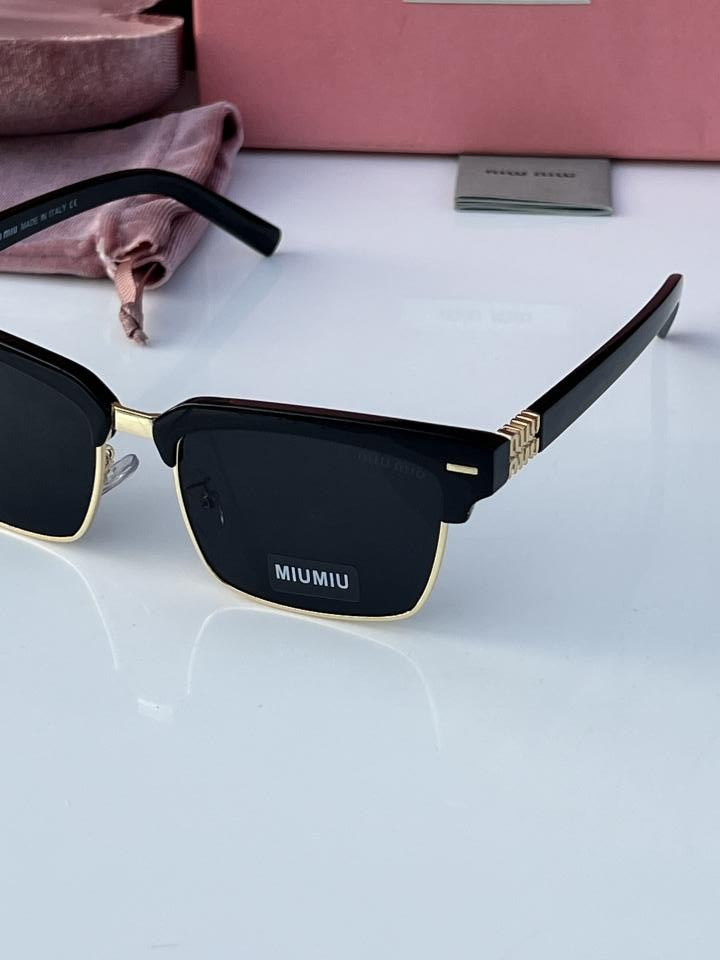 Miu_Miu 110 Glossy Gold Black