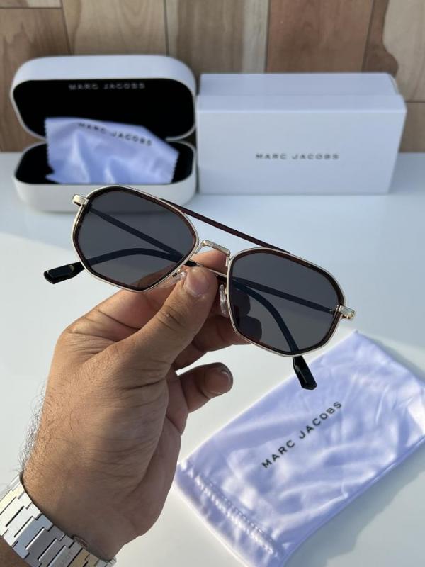 Mar_c Jac_obs 2828 Gold Brown